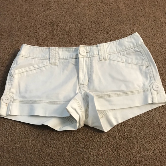 Aeropostale Y2K White Shorts - Picture 1 of 6